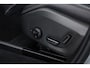 Volvo XC60 2.0 T8 Plug-in hybrid AWD Ultra Black Edition | Luchtvering | Massage | Bowers & Wilkins | 22 inch | Trekhaak |