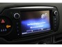 Toyota Yaris 1.5 Hybrid Dynamic | Panoramadak | Cruise Control | Clima | Camera | 16 inch | Rijstrooksensor | Bluetooth