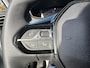 Peugeot 208 Allure 1.2 Turbo 100 PK 6-Bak | LED Koplampen | Facelift Model | Parkeersensoren Rondom | 10'' inch Touch Screen | Draadloze telefoon Navigatie via Apple Car play/ Android Auto | Cruise Control | Rijbaan Bewaking |  Stuurwiel Bediening | Half Lederen Bekleding |