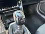 Peugeot 208 Allure 1.2 Turbo 100 PK 6-Bak | LED Koplampen | Facelift Model | Parkeersensoren Rondom | 10'' inch Touch Screen | Draadloze telefoon Navigatie via Apple Car play/ Android Auto | Cruise Control | Rijbaan Bewaking |  Stuurwiel Bediening | Half Lederen Bekleding |