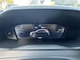 Peugeot 208 Allure 1.2 Turbo 100 PK 6-Bak | LED Koplampen | Facelift Model | Parkeersensoren Rondom | 10'' inch Touch Screen | Draadloze telefoon Navigatie via Apple Car play/ Android Auto | Cruise Control | Rijbaan Bewaking |  Stuurwiel Bediening | Half Lederen Bekleding |