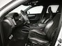 Volvo XC40 1.5 T3 R-Design | Achteruitrijcamera | Navigatie | Stoelverwarming | Elektrische Achterklep |