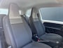 Volkswagen Up! 1.0 move up! BlueMotion - Stoelverwarming Parkeersensoren Cruise Bochtverlichting Airco