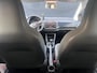Volkswagen Up! 1.0 move up! BlueMotion - Stoelverwarming Parkeersensoren Cruise Bochtverlichting Airco