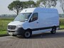 Mercedes-Benz Sprinter 317 L2H2 RWD Automaat Airco Mbux Camera Cruise Control Apple Carplay Parkeersensoren 3 Zits Euro6 170 PK!