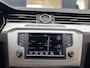 Volkswagen Passat Variant 1.4 TSI ACT Highline / virtuele klok / stoelverwarming / CarPlay enzv