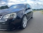Volkswagen Golf R32