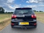 Volkswagen Golf R32