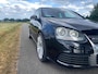 Volkswagen Golf R32