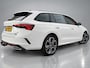 Skoda Octavia Combi 1.4 TSI iV PHEV RS 245 pk AUT. | 1e eigenaar | dealer onderh. | trekhaak | stoel-stuurverw. | HUD display | virtual