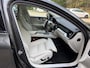 Volvo V60 Cross Country 2.0 B5 AWD Pro