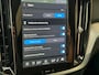 Volvo V60 2.0 T8 Plug-in hybrid AWD Ultra Dark / 360 Camera / Harman Kardon /