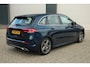 Mercedes-Benz B-klasse 180 Business Solution AMG Afn. Trekhaak Carplay Widescreen