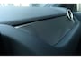Mercedes-Benz B-klasse 180 Business Solution AMG Afn. Trekhaak Carplay Widescreen