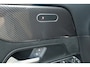 Mercedes-Benz B-klasse 180 Business Solution AMG Afn. Trekhaak Carplay Widescreen