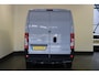 Opel Movano 2.2D L2H2 120PK EURO 6 - Airco - Cruise - € 17.950,- Excl.