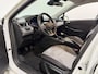 Renault Clio 90PK TCe GPF Evolution | DEMO | Navi | Camera | Apple CarPlay/Android Auto | Parkeersensoren | Airco | Licht & Regen Sensor | Cruise Control | Full LED | Digital Cockpit |