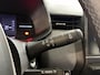 Renault Clio 90PK TCe GPF Evolution | DEMO | Navi | Camera | Apple CarPlay/Android Auto | Parkeersensoren | Airco | Licht & Regen Sensor | Cruise Control | Full LED | Digital Cockpit |