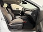 Renault Clio 90PK TCe GPF Evolution | DEMO | Navi | Camera | Apple CarPlay/Android Auto | Parkeersensoren | Airco | Licht & Regen Sensor | Cruise Control | Full LED | Digital Cockpit |