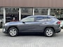 Toyota RAV4 Hybrid 220 AWD Dynamic | Stoelverwarming, Groot scherm, Parkeersensoren, Licht + Regensensor, 1650KG Trekgewicht