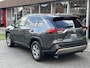 Toyota RAV4 Hybrid 220 AWD Dynamic | Stoelverwarming, Groot scherm, Parkeersensoren, Licht + Regensensor, 1650KG Trekgewicht