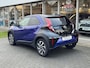 Toyota Aygo X 1.0 VVT-i MT Pulse Bi-tone | Juniper blue, 17 inch, Privacy glass, Apple CarPlay/Android auto, Airconditioning, Parkeercamera