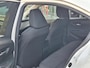 Toyota Corolla Sedan 1.8 Hybrid Style | Parkeersensoren, Navigatie, Keyless