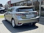 Lexus CT 200h Executive | Leer, Trekhaak, 17 inch, Navigatie, Parkeersensoren, Camera, Licht + Regensensor