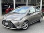 Toyota Yaris 1.5 Hybrid Dynamic | Stoelverwarming, Lichtmetalen velgen, Cruise control, Safety sense, Parkeercamera