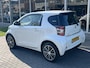Toyota iQ 1.0 VVTi Aspiration Plus | Stoelverwarming, Half leer, Parkeersensoren, Climate control, Lichtmetalen velgen, Zeer compleet