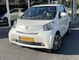 Toyota iQ 1.0 VVTi Aspiration Plus | Stoelverwarming, Half leer, Parkeersensoren, Climate control, Lichtmetalen velgen, Zeer compleet