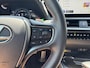 Lexus UX 250h F Sport Line | Facelift, Head up display, Blind Spot, 18 inch, Parkeersensoren, Stoel + Stuurverwarming, Groot scherm