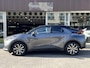 Toyota C-HR / C-HR+ 1.8 Hybrid 140 Dynamic Plus | Elektrische achterklep, Stoel + Stuurverwarming, Keyless, 18 inch, Groot scherm