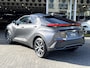 Toyota C-HR / C-HR+ 1.8 Hybrid 140 Dynamic Plus | Elektrische achterklep, Stoel + Stuurverwarming, Keyless, 18 inch, Groot scherm