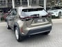 Toyota Yaris Cross 1.5 Hybrid 116 Active Comfort Pack | Dodehoekherkenning, Parkeersensoren, Stoel + Stuurverwarming, Lichtmetalen velgen