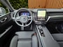 Volvo XC60 2.0 T6 Plug-in hybrid AWD Plus Dark | Pano | 360 Cam | Head-up | Pilot Assist | Memory | Harman/Kardon