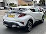 Toyota C-HR / C-HR+ 2.0 Hybrid Style | Parelmoer wit, Dodehoekherkenning, Stoel + Stuurverwarming, Parkeersensoren, CarPlay, Navigatie
