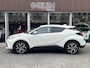 Toyota C-HR / C-HR+ 2.0 Hybrid Style | Parelmoer wit, Dodehoekherkenning, Stoel + Stuurverwarming, Parkeersensoren, CarPlay, Navigatie