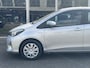 Toyota Yaris 1.5 Hybrid 100pk Dynamic | Cruise control, Navigatie, Licht + regensensor, Climate control