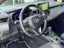 Toyota Corolla 1.8 Hybrid Executive | Parelmoer wit, 18 inch, Leer/Alcantara, Stoelverwarming, Parkeersensoren, Keyless, Apple CarPlay/Android auto