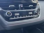 Toyota Corolla 1.8 Hybrid Executive | Parelmoer wit, 18 inch, Leer/Alcantara, Stoelverwarming, Parkeersensoren, Keyless, Apple CarPlay/Android auto