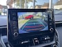 Toyota Corolla 1.8 Hybrid Executive | Parelmoer wit, 18 inch, Leer/Alcantara, Stoelverwarming, Parkeersensoren, Keyless, Apple CarPlay/Android auto
