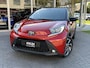 Toyota Aygo X 1.0 VVT-i MT Pulse Bi-tone | Chili red,17 inch, Privacy glass, Apple CarPlay/Android auto, Airconditioning, Parkeercamera
