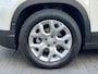 Jeep Avenger 1.2T 100pk Altitude | JBL, Dodehoekherkenning, Keyless, Startknop, Parkeersensoren, Camera, Adaptive cruise control