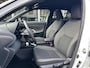 Toyota Yaris Cross 1.5 Hybrid Dynamic | 17 inch, Keyless, Privacy Glass, Smart connect, Apple CarPlay/Android Auto, LED, Parkeercamera