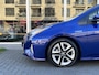 Toyota Prius 1.8 Dynamic | Trekhaak, Head up display, Parkeercamera, Stoelverwarming, Adaptive cruise control