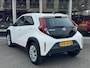 Toyota Aygo X 1.0 VVT-i MT Play Plus | Keyless, Startknop, Stoelverwarming, Climate control, Apple CarPlay/Android Auto