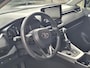 Toyota RAV4 Hybrid 220 AWD Dynamic | Stoelverwarming, Groot scherm, Parkeersensoren, Licht + Regensensor, 1650KG Trekgewicht