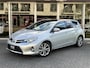 Toyota Auris 1.8 Hybrid Lease | Panoramadak, Navigatie, Parkeercamera, Cruise control, Lichtmetalen velgen