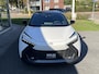 Toyota C-HR / C-HR+ 2.0 Plug-in Hybrid 220 Dynamic Plus | Elektrische achterklep, Groot scherm, Stoel + Stuurverwarming, 18 inch, Dodehoekherkenning